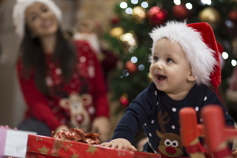 20 Ways to Celebrate Baby’s First Christmas